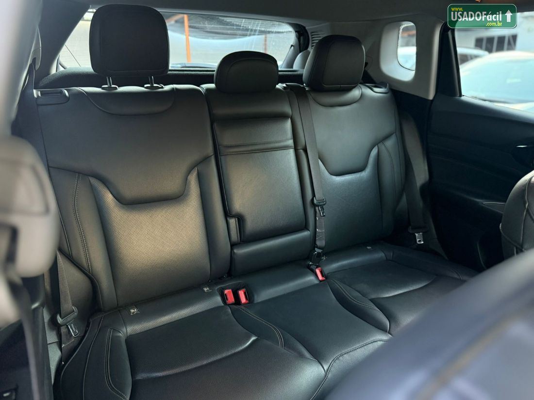 Jeep Commander Limited T270 1.3 Turbo Automático Flex 2022/2022 — foto 15 de 16