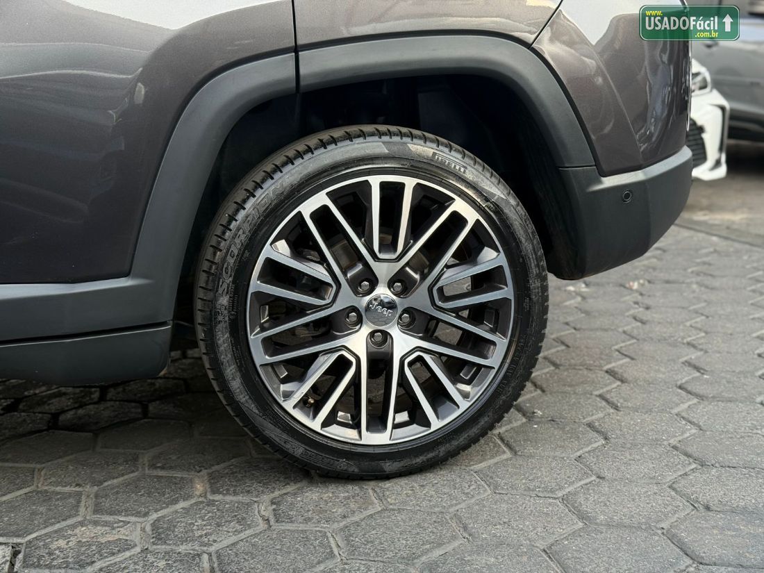 Jeep Commander Limited T270 1.3 Turbo Automático Flex 2022/2022 — foto 16 de 16