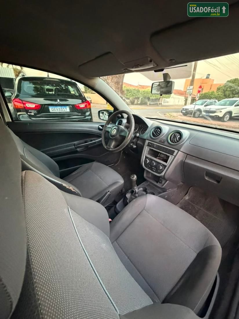 Volkswagen Saveiro CE 1.6 Mi Total Flex 2013/2013 — foto 13 de 14