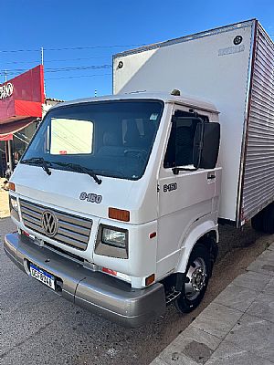 Volks 8-150 Plus 2003/2004 em Cuiabá - MT