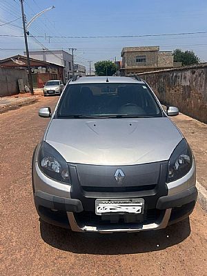 Sandero Stepway Tweed 1.6 Hi-flex 5p 2014/2014 em Cuiabá - MT