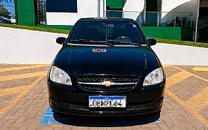 Corsa Sedan Classic Life 1.0 Flex Power 2013/2013 em Cuiabá - MT