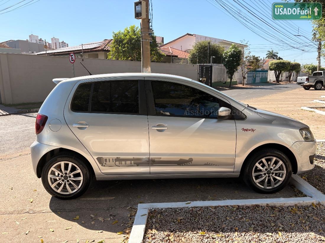 VOLKSWAGEN Fox Rock in Rio 1.6 Mi 4P Total Flex 2013/2014 — foto 4 de 5