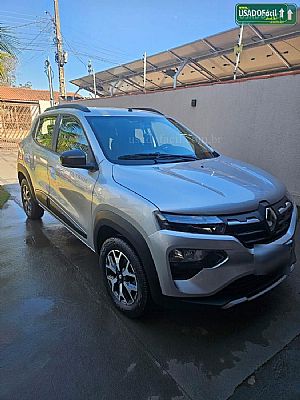 Kwid Outsider 1.0 Mecânico Flex 2025/2025 em Jaciara - MT