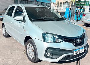 Etios Hatch X 1.3 Automático Flex 2020/2020 em Cuiabá - MT