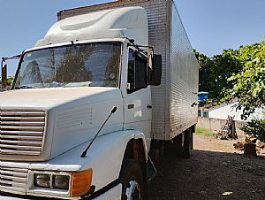 Mercedes L-1618 2p Diesel 1990/1990 em Várzea Grande - MT