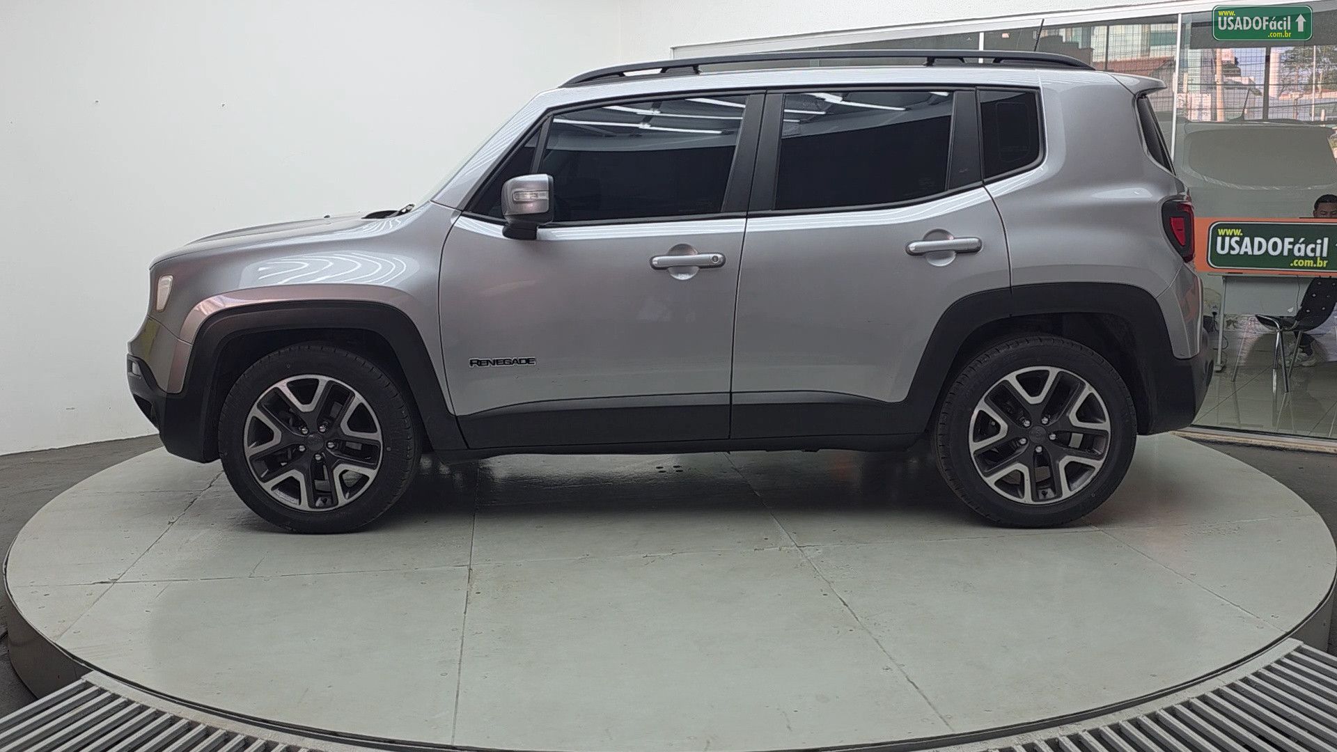 JEEP Renegade Longitude 1.8 4x2 Automático Flex 2021/2021 — foto 8 de 27
