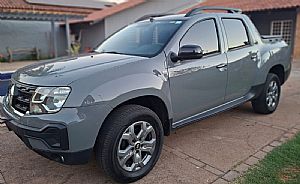 Duster Oroch Intense 1.6 16v Mecânico Flex 2023/2024 em Cuiabá - MT