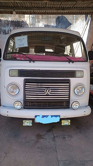 Kombi Standard 1.4 Mi Total Flex 8v 2007/2007 em Cuiabá - MT