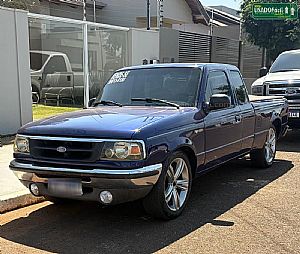 Ranger Stx Ce 4.0 1996/1997 em Campo Novo do Parecis - MT