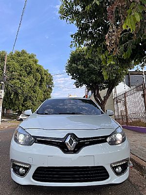 Fluence Sedan Privilège 2.0 Flex Aut 2015/2016 em Cuiabá - MT