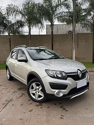 Sandero Stepway Expression 1.6 Flex 5p 2018/2019 em Cuiabá - MT