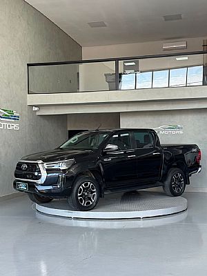 Hilux Srx Cd 2.8 4x4 Tdi Automático Diesel 2021/2021 em Primavera do Leste - MT