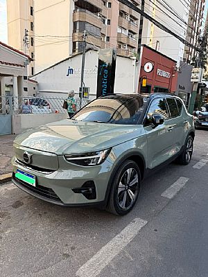 Volvo Xc 40 Recharge Plus Elétrico 2023/2023 em Cuiabá - MT
