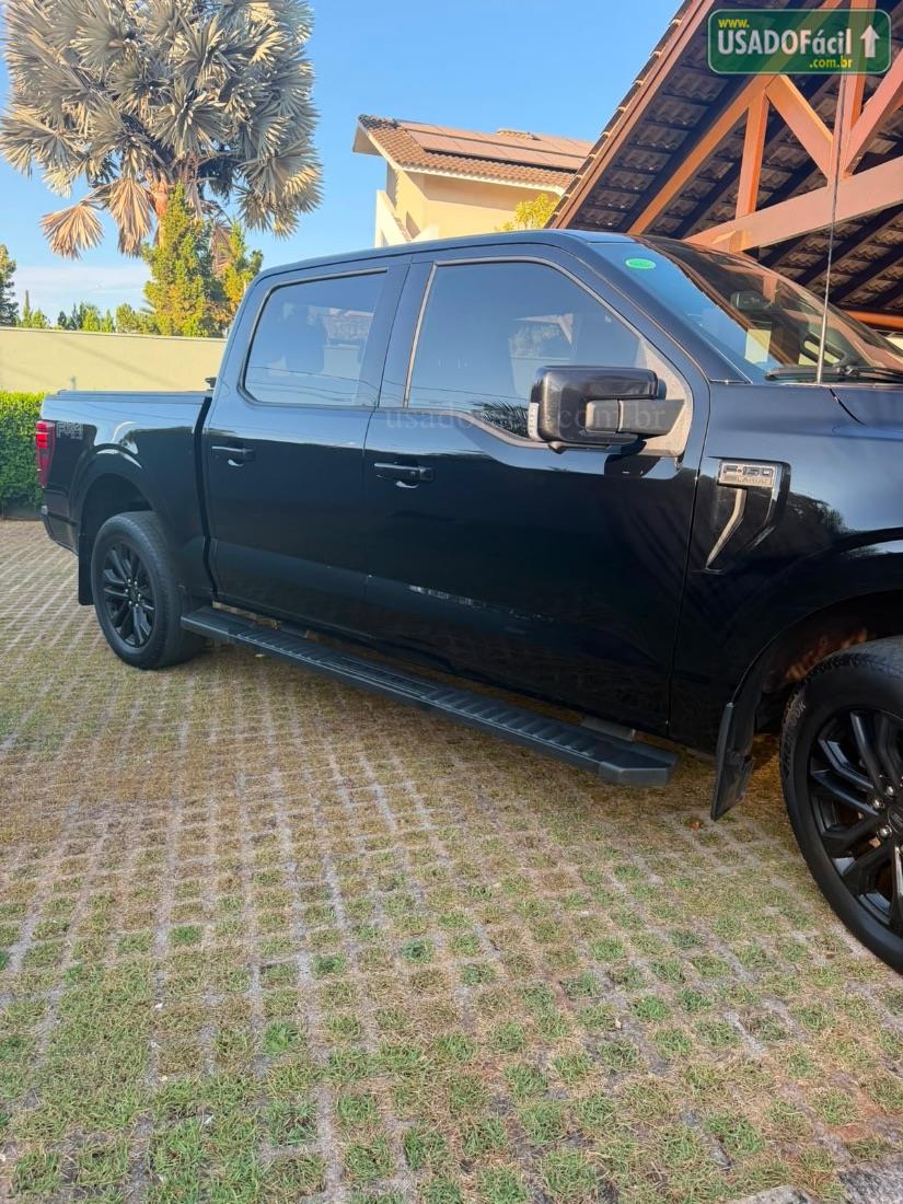 FORD F-150 Lariat Black 4x4 5.0 V8 2025/2025 — foto 12 de 15
