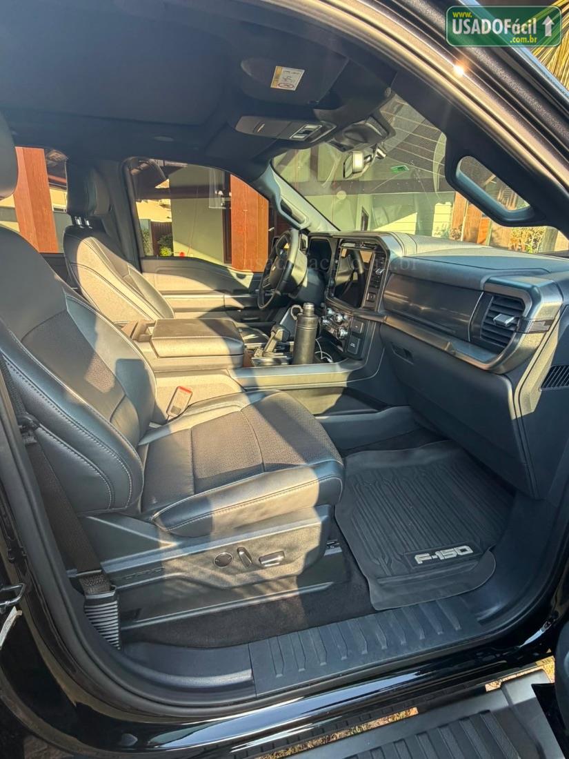 FORD F-150 Lariat Black 4x4 5.0 V8 2025/2025 — foto 8 de 15