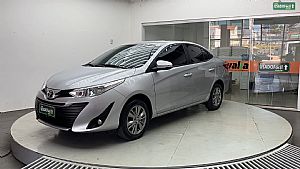 Yaris Sedan Xl 1.5 Automático Flex 2021/2022 em Cuiabá - MT
