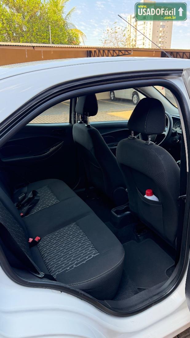FORD Ka+ Sedan SE Plus 1.5 Flex 2015/2015 — foto 12 de 13