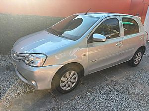 Etios Hatch X 1.3 Mecânico Flex 2016/2017 em Cuiabá - MT