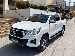Hilux Srv Cd 2.8 4x4 Tdi Automático Diesel 2019/2020 em Cuiabá - MT