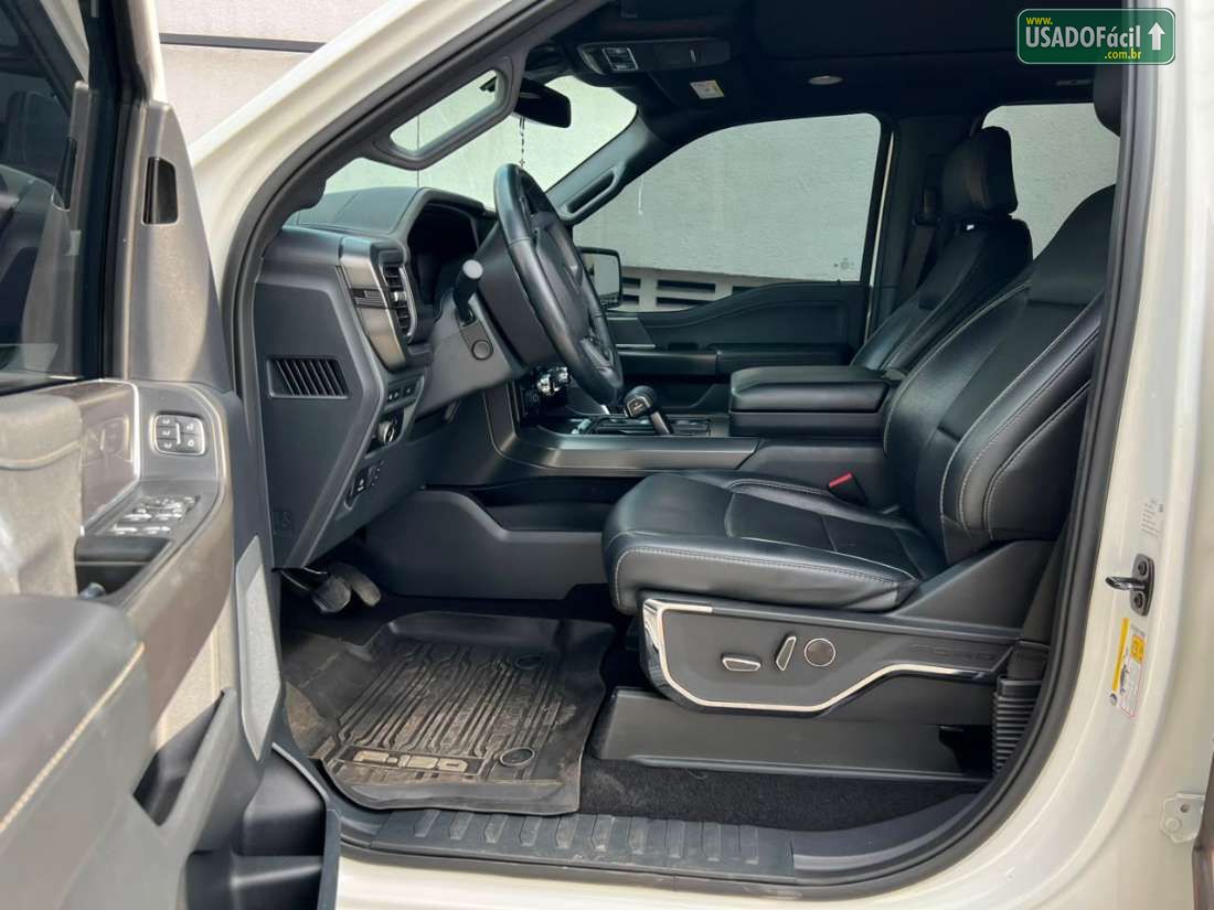 FORD F-150 Lariat Black 4x4 5.0 V8 2024/2024 — foto 8 de 9