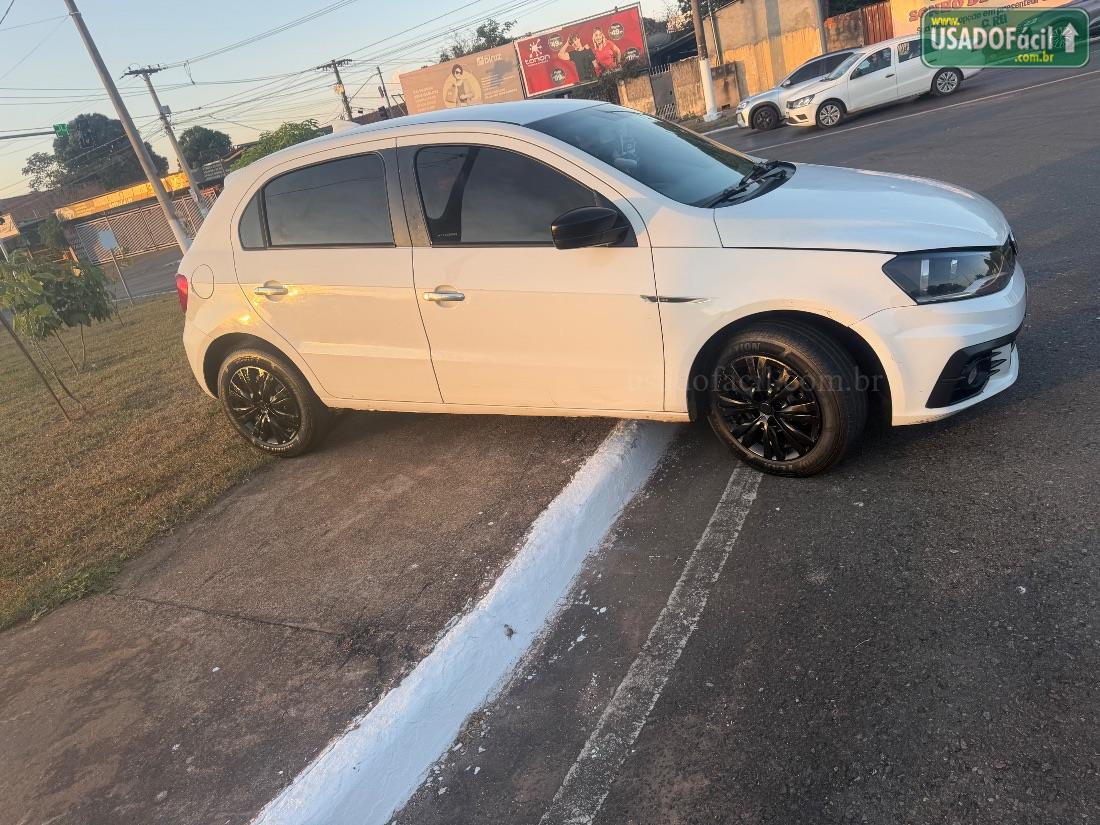 VOLKSWAGEN Gol 1.0 Mi 4P Total Flex 2013/2014 — foto 6 de 13