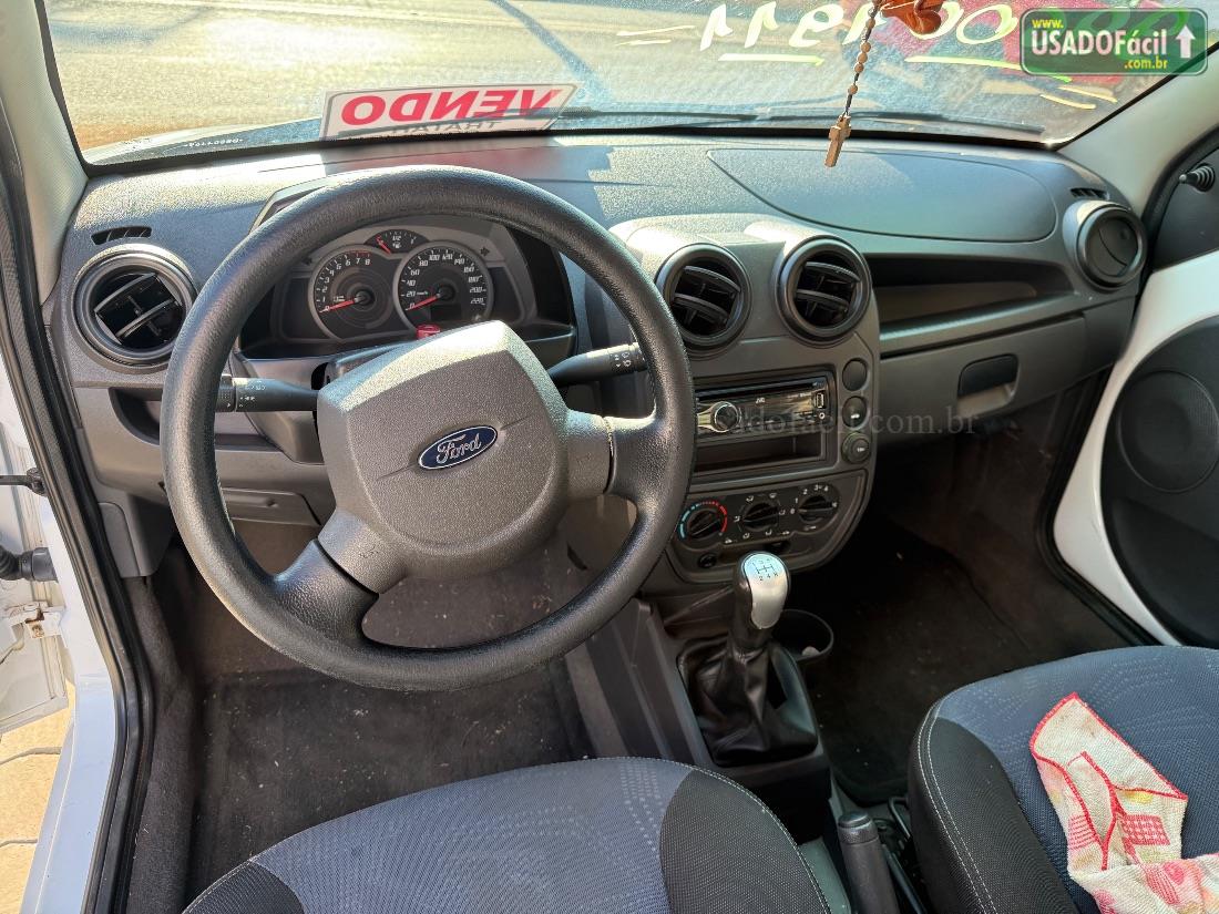 FORD Ka Hatch 1.0 Flex 3P class 2013/2013 — foto 8 de 10