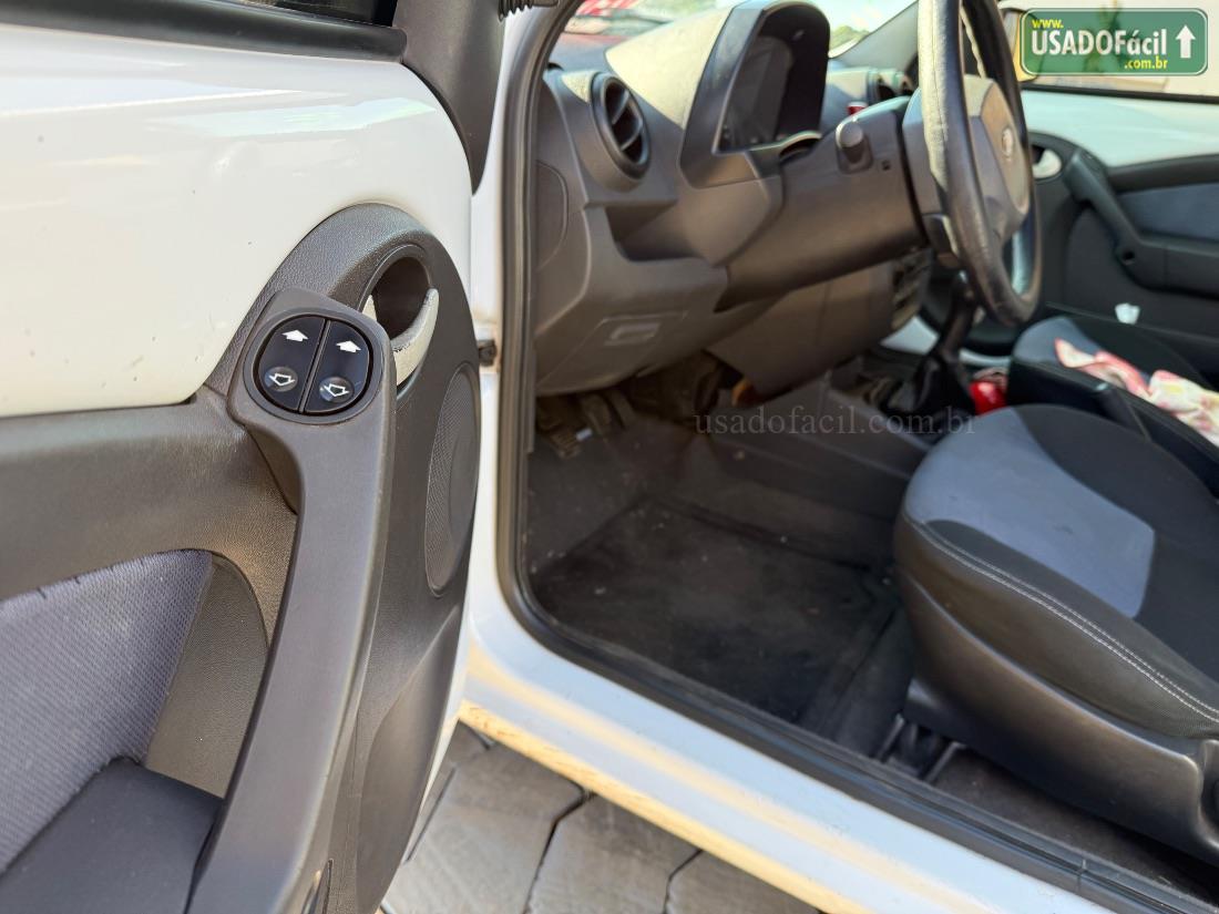 FORD Ka Hatch 1.0 Flex 3P class 2013/2013 — foto 9 de 10