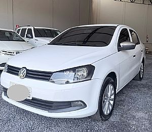 Voyage Trendline 1.6 Total Flex 2015/2016 em Várzea Grande - MT