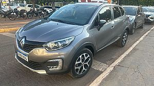 Captur Intense 2.0 Automático Flex 2021/2021 em Várzea Grande - MT