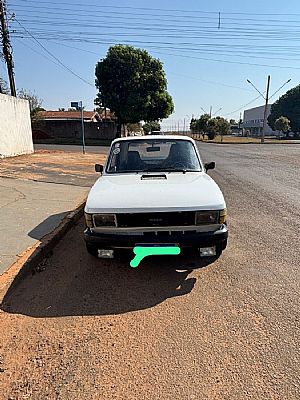 Fiat 147 Pick-up Todas 1986/1986 em Campo Novo do Parecis - MT