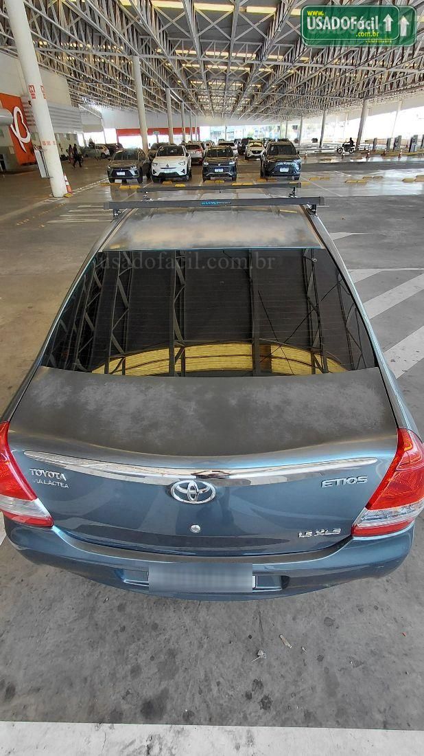 TOYOTA Etios Sedan XLS 1.5 Mecânico Flex 2014/2015 — foto 5 de 15