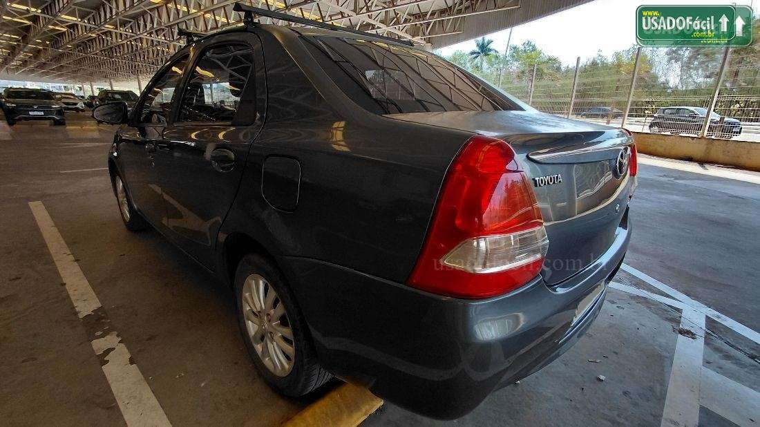 TOYOTA Etios Sedan XLS 1.5 Mecânico Flex 2014/2015 — foto 4 de 15