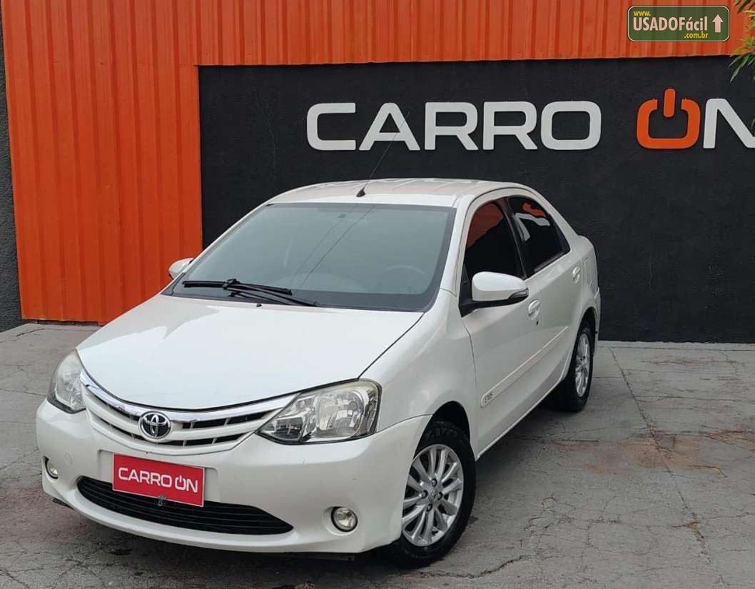 Toyota Etios Sedan XLS 1.5 Mecânico Flex