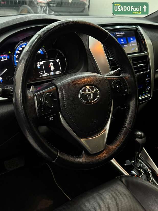Toyota Yaris Hatch XLS Connect 1.5 Automático Flex 2019/2020 — foto 7 de 10