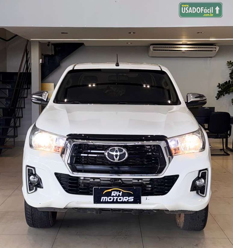 Toyota Hilux SRV CD 2.7 4x2 Automatico Flex 2020/2020 — foto 2 de 12