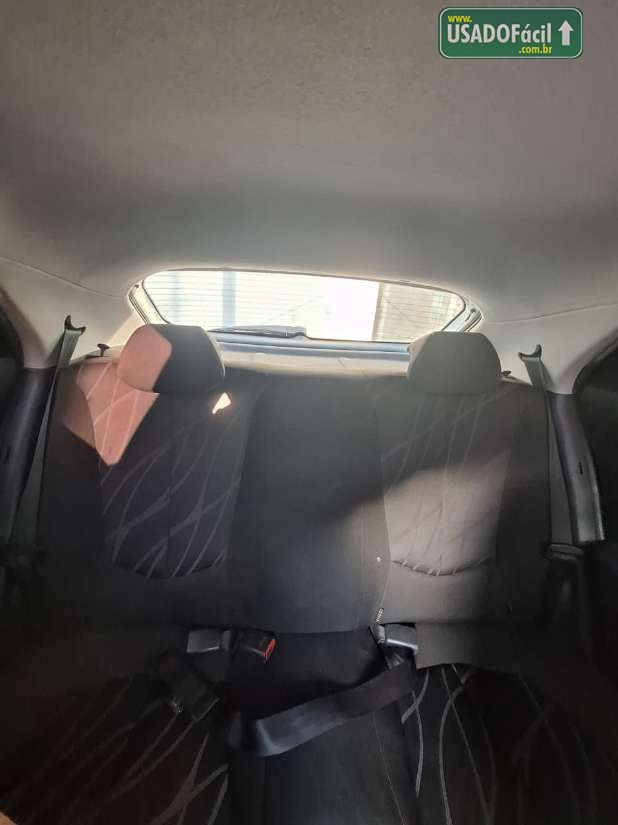 Hyundai HB20 Hatch Comfort Plus 1.0 Flex 2014/2014 — foto 13 de 14
