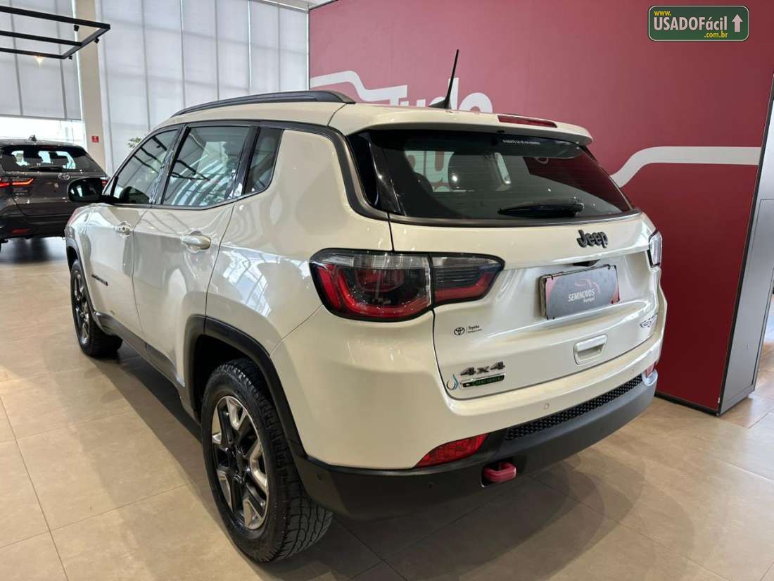 Jeep Compass Trailhawk 2.0 4x4 Automático Diesel 2017/2018 — foto 4 de 15