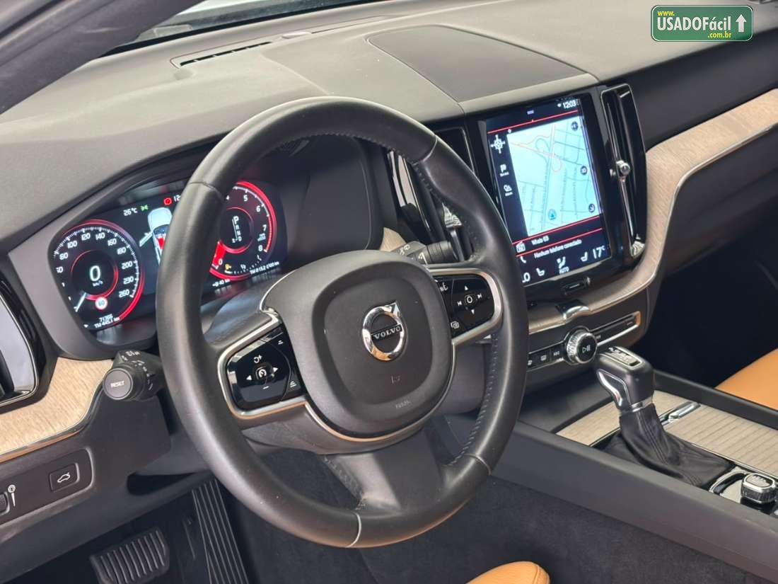 VOLVO Volvo XC 60 T-5 Inscription 2.0 AWD 5P 2017/2018 — foto 9 de 13