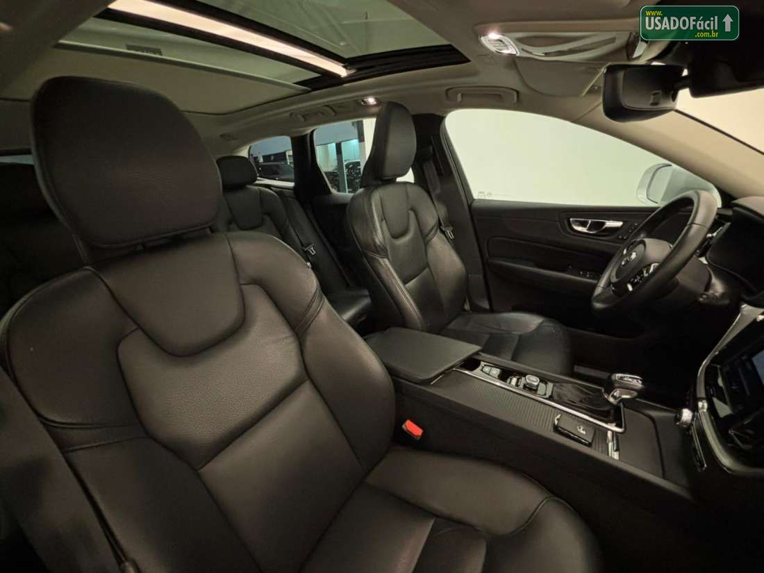 Volvo Volvo XC 60 T-5 Momentum 2.0 254cv AWD 5P 2019/2020 — foto 12 de 15