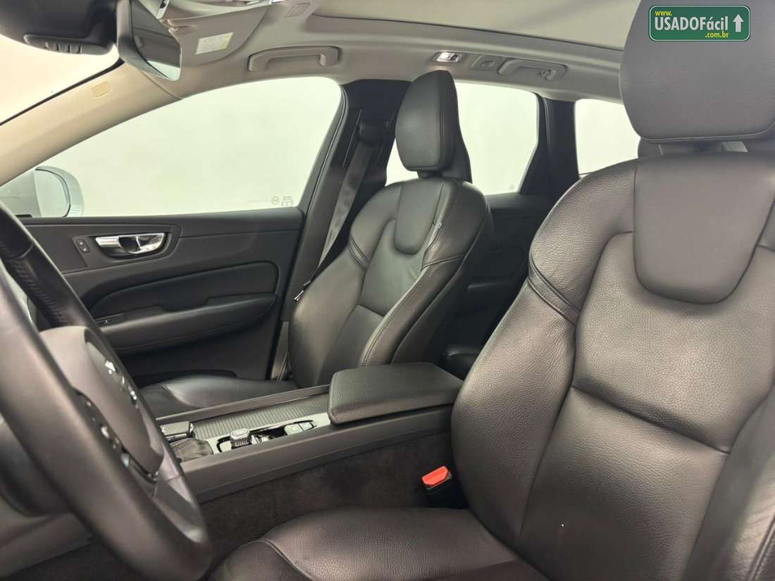 Volvo Volvo XC 60 T-5 Momentum 2.0 254cv AWD 5P 2019/2020 — foto 11 de 15