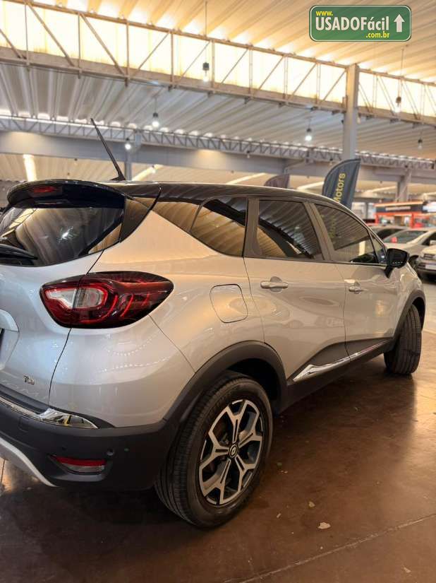 Renault Captur Iconic 1.3 Turbo Automático Flex 2021/2022 — foto 7 de 17