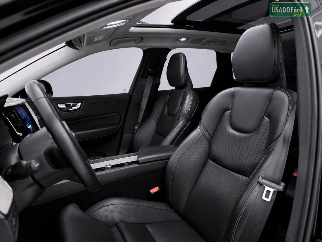 VOLVO Volvo XC 60 T-8 Inscription 2.0 Híbrido 2021/2022 — foto 13 de 16
