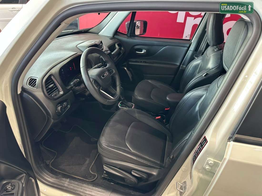 Jeep Renegade Longitude T270 1.3 Turbo 4x2 Automático Flex 2023/2024 — foto 9 de 16