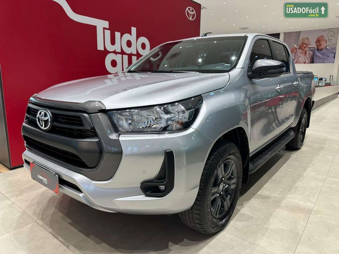 Toyota Hilux SR CD 2.8 4X4 TDI Automático Diesel