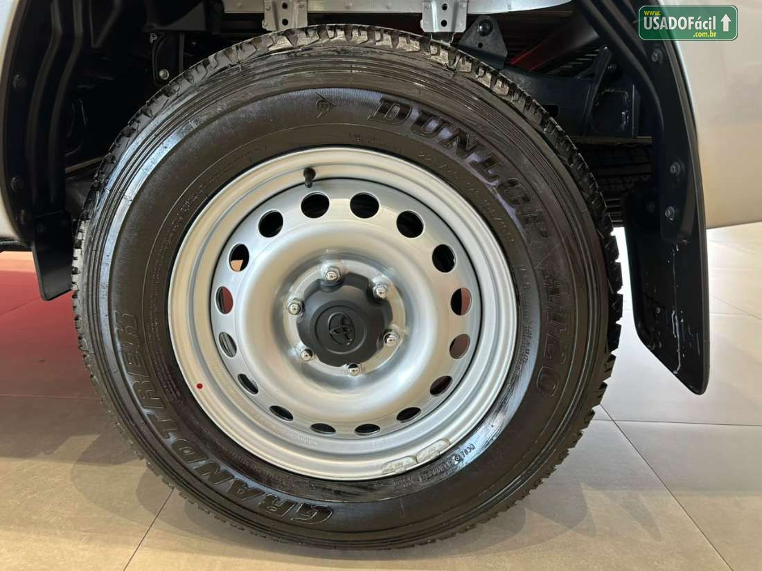 Toyota Hilux CS 4x4 2.8 TDI Automático Diesel 2025/2025 — foto 14 de 14