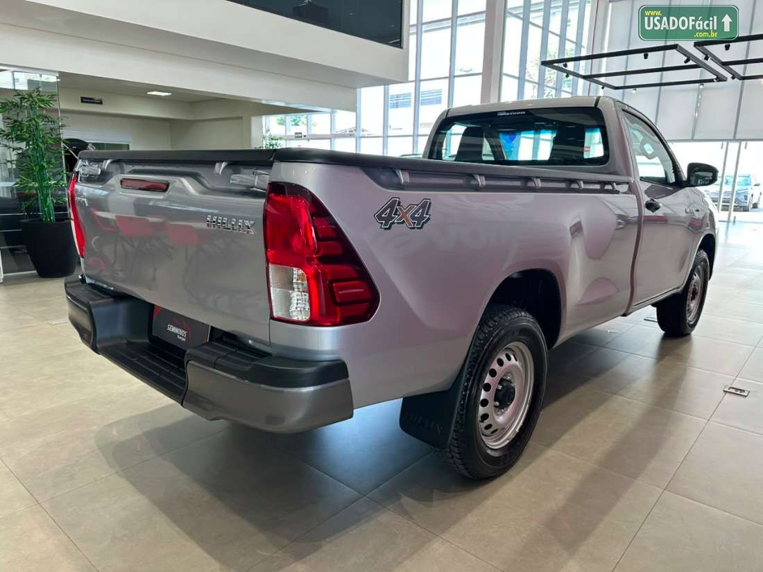 Toyota Hilux CS 4x4 2.8 TDI Automático Diesel 2025/2025 — foto 6 de 14