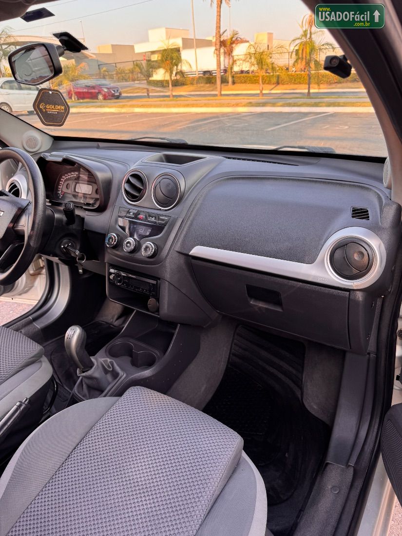 CHEVROLET/GM Montana LS 1.4 EconoFlex 2014/2015 — foto 19 de 23