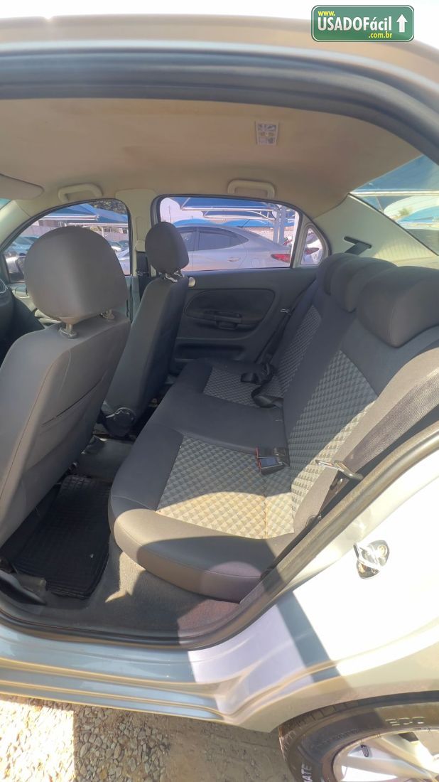 Volkswagen Voyage Comfortline 1.0 Total Flex 2015/2015 — foto 10 de 11