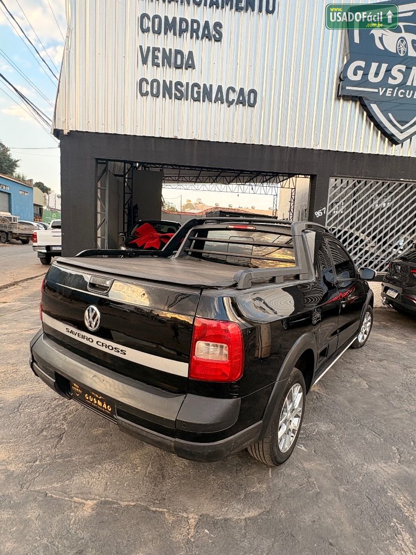 Volkswagen Saveiro Cross CE 1.6 Total Flex 2013/2014 — foto 8 de 8